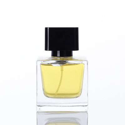 ซื้อ ขายส่ง 30ml 50ml 100ml Square ขวดน้ำหอมแก้วใส Subpackage Spray ขวดน้ำหอมเปล่าพร้อมฝาปิด online manufacture