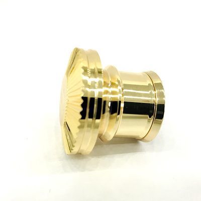 ซื้อ ฝาขวดน้ำหอม Zamak อลูมิเนียมสีทองคลาสสิกแบบกำหนดเอง online manufacture