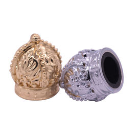 ซื้อ ฝาขวดน้ำหอมโลหะผสมสังกะสีของมงกุฎทองแม่เหล็กสำหรับขวดน้ำหอมตกแต่ง online manufacture