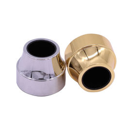 ซื้อ Zamak Zamac วัสดุฝาขวดน้ำหอมสีเงิน / ขวดแก้วน้ำหอมสเปรย์หมวก online manufacture